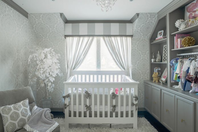 Papier peint gris pour une chambre de nouveau-né