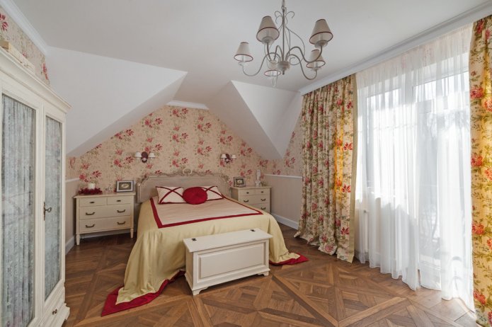 intérieur de chambre à coucher de style provençal
