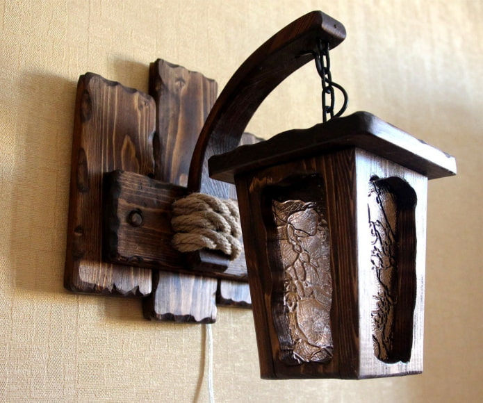 applique en bois carbonisé