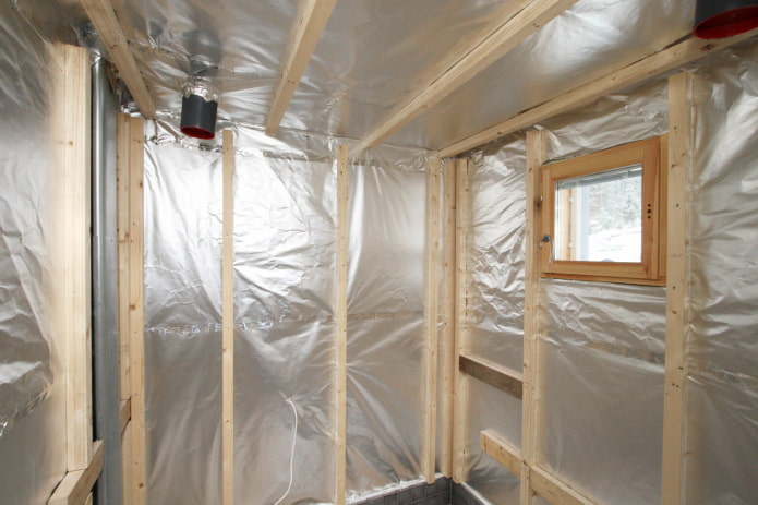 Travaux préparatoires avant la finition des murs