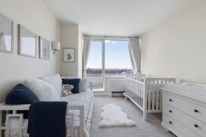 Lit bébé dans un appartement d'une pièce
