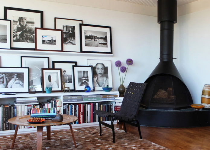 Photos en noir et blanc à l'intérieur