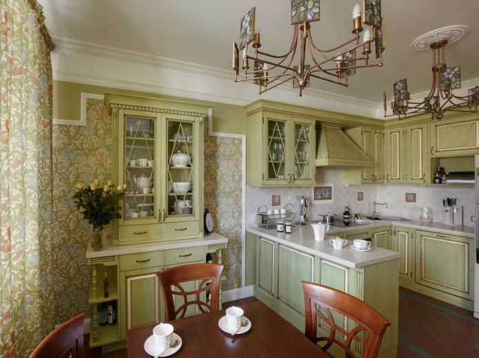 Cuisine aux tons olive clair