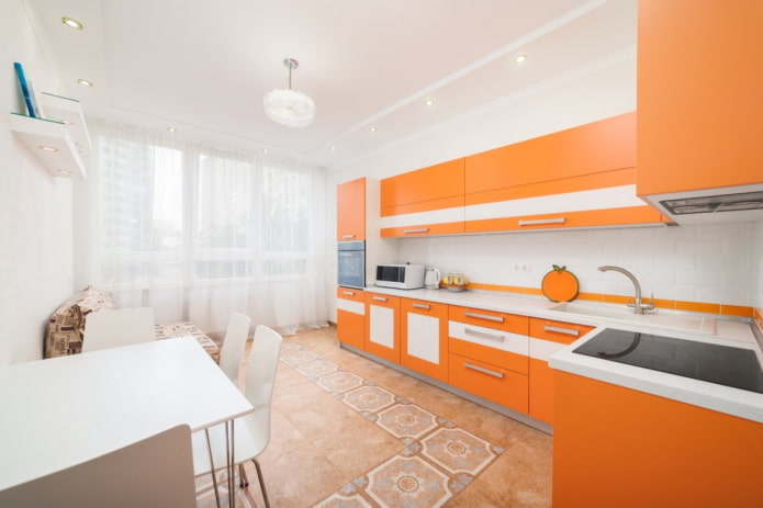 Décoration de cuisine dans les tons orange