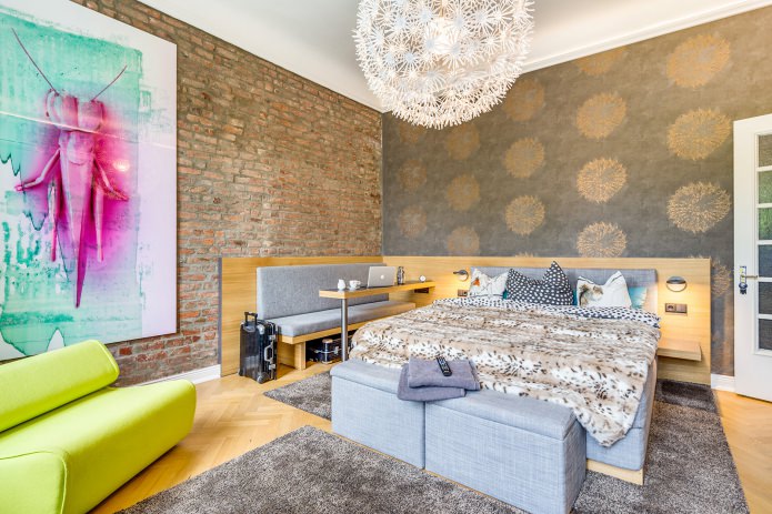 brique dans l'intérieur de la chambre
