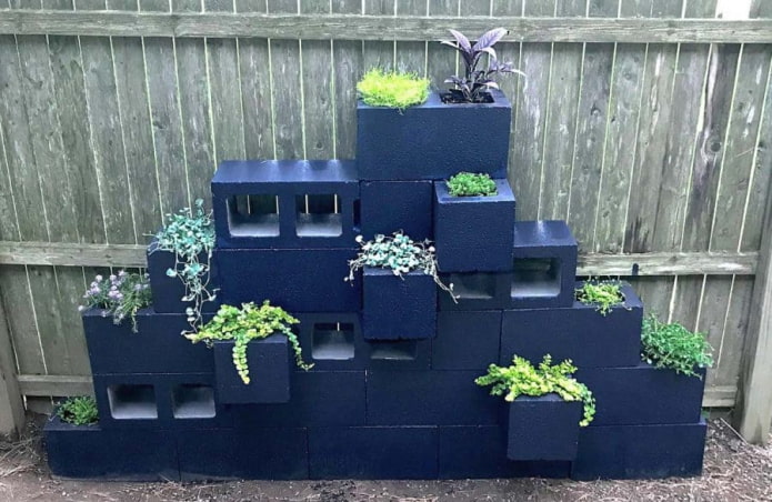 flowerbed