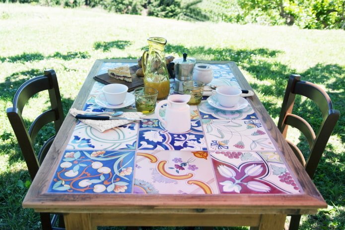 Table pour la datcha