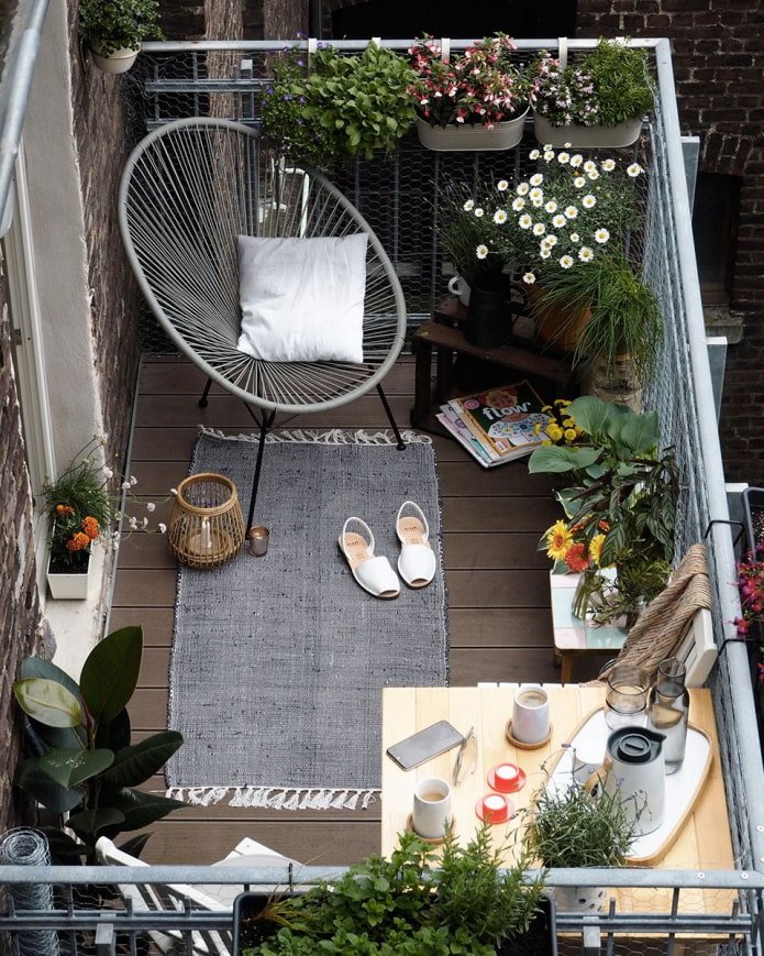 décoration du balcon ouvert