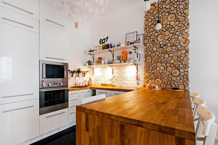 panneau de bois dans la cuisine