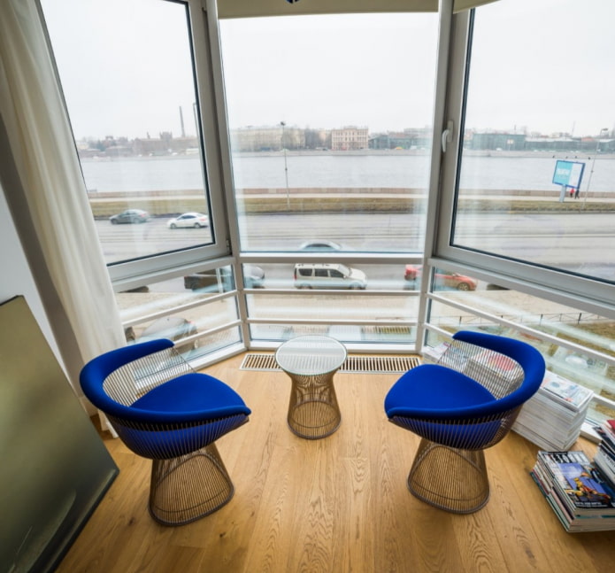 meubles modernes pour la loggia