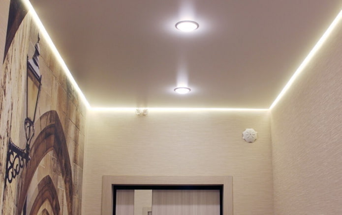 Structure de plafond flottant avec éclairage périphérique