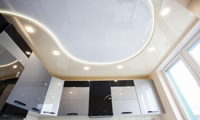 Plafond tendu dans la cuisine