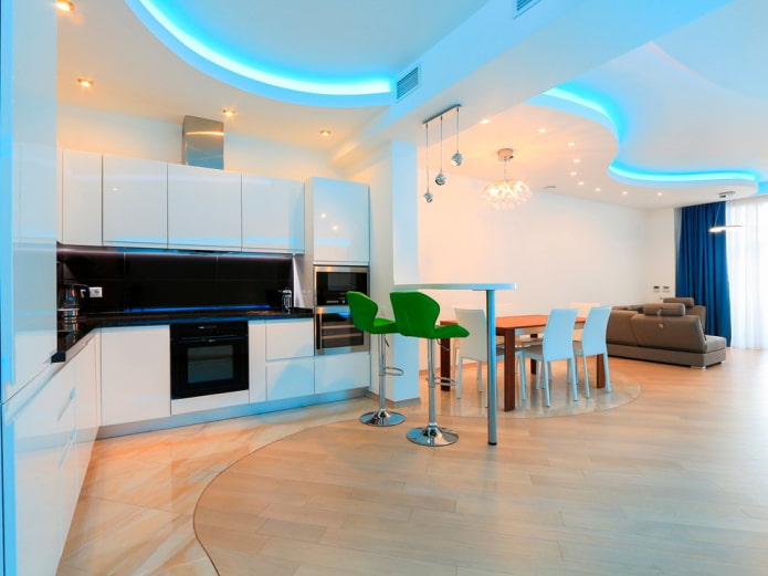 Structure flottante de style moderne