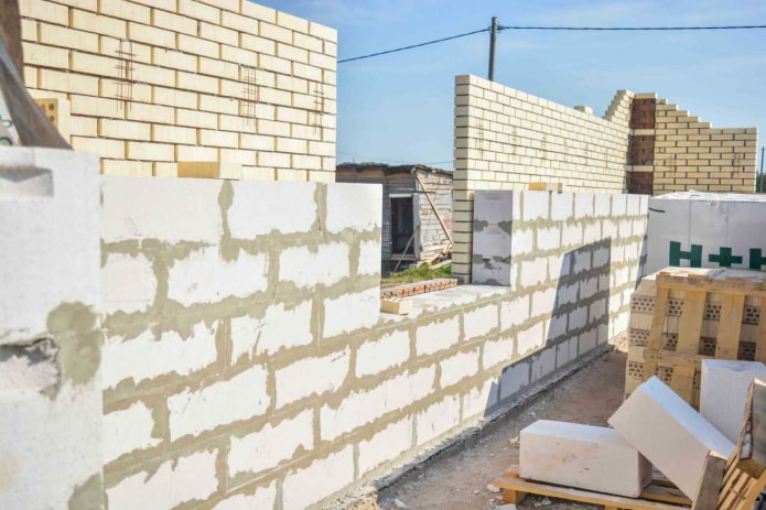 mur extérieur en béton cellulaire