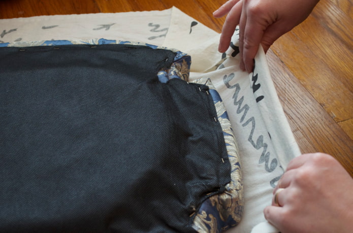 Fixation du tissu