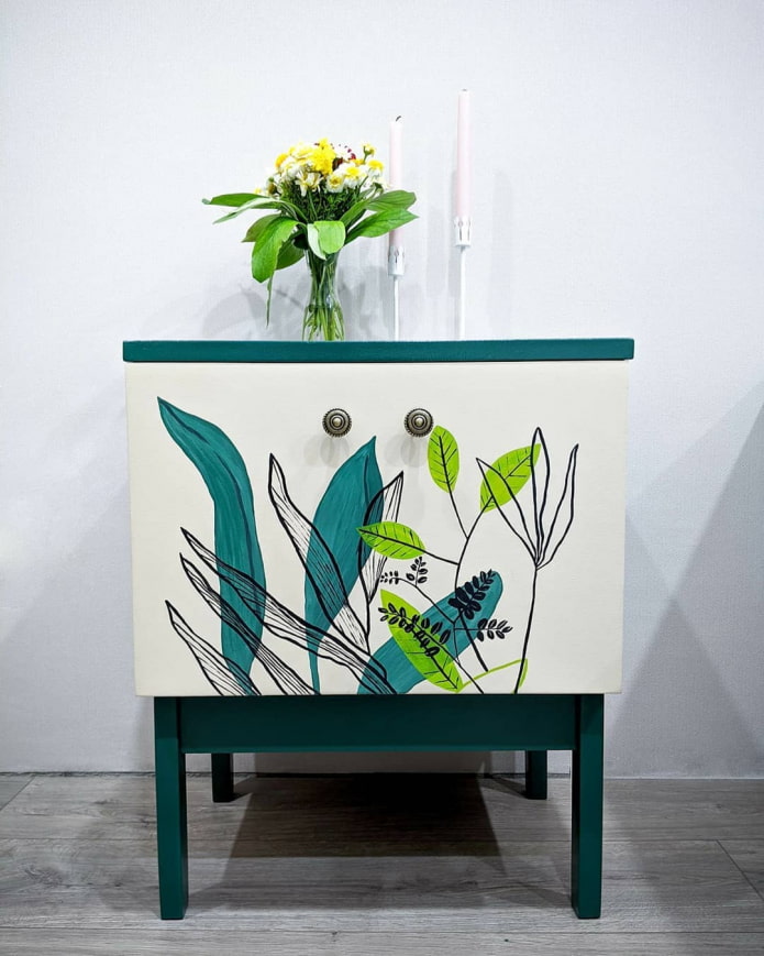 Armoire après peinture