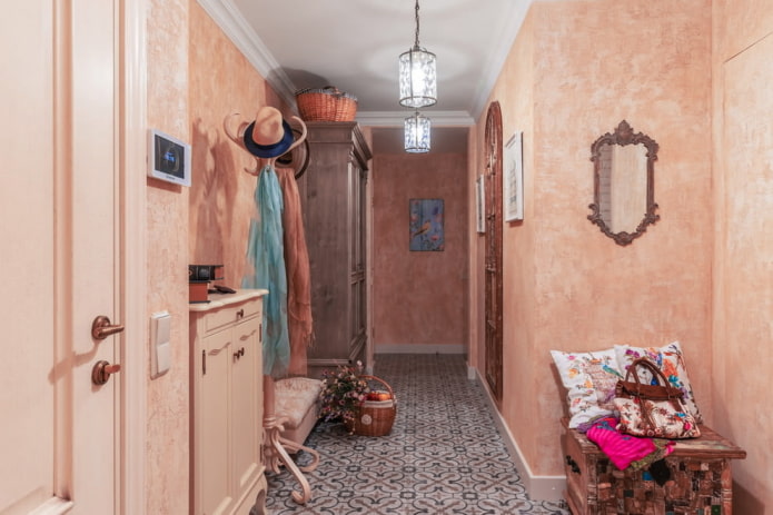 Provence dans le couloir