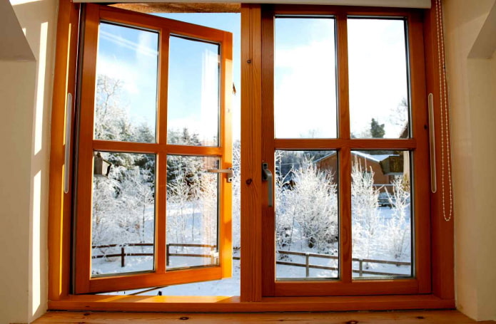 fenêtre en PVC marron