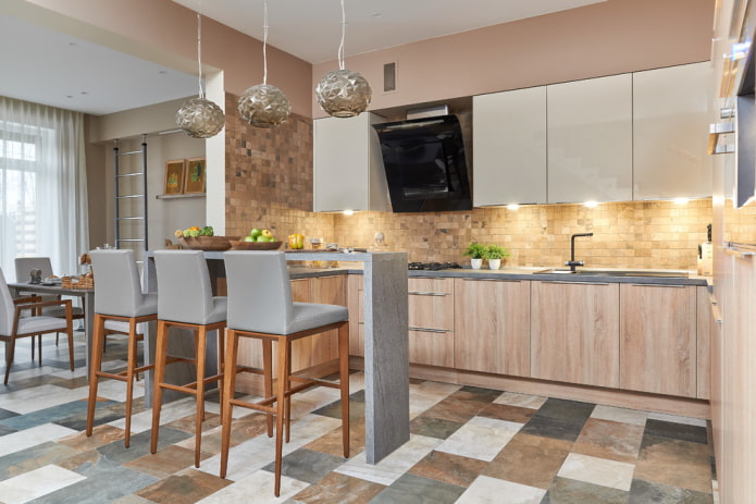carrelage multicolore dans la cuisine
