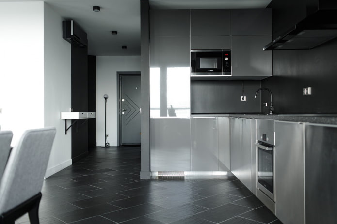 Disposition du carrelage de sol dans la cuisine