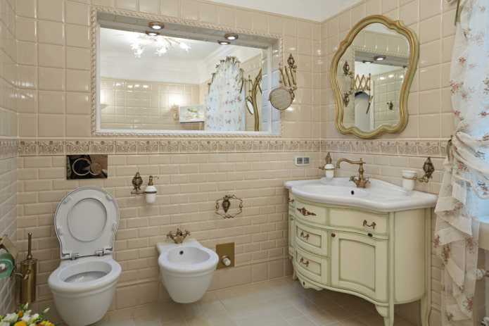Carrelage intérieur d'une salle de bain de style shabby chic