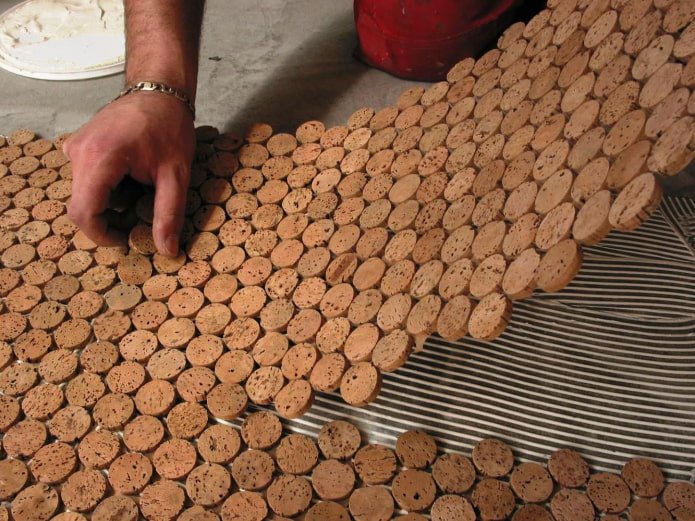 Fabriquer un tapis à partir de morceaux de liège