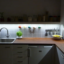 Éclairage Dans la cuisine sous les armoires : les nuances de choix et les instructions étape par étape-1