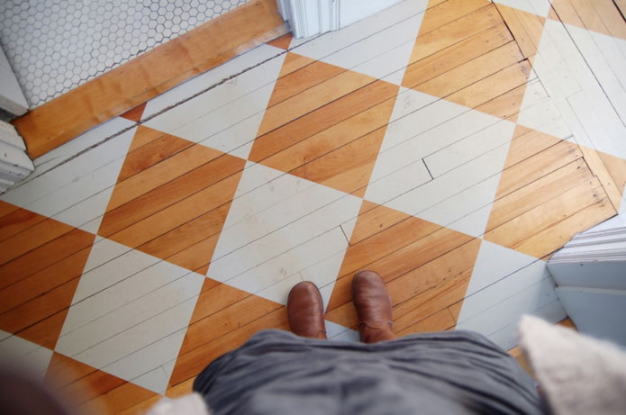 diamants sur un parquet