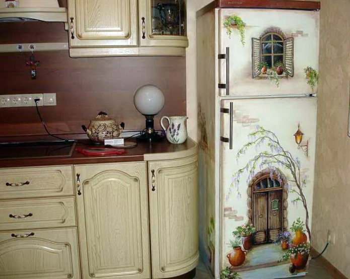 découpage de réfrigérateur provençal