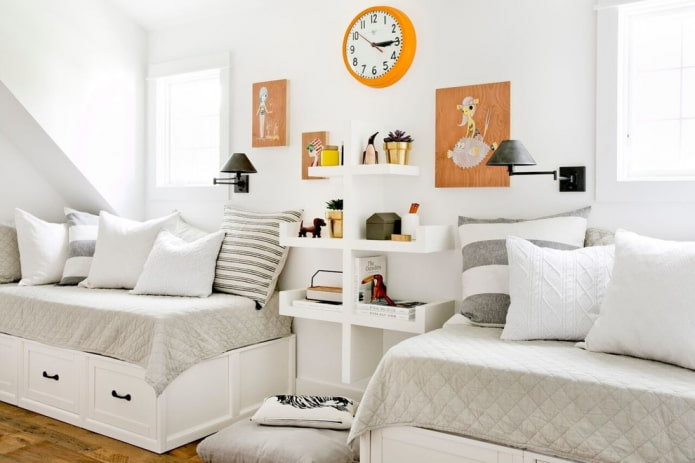Étagères décoratives pour la chambre d'enfant