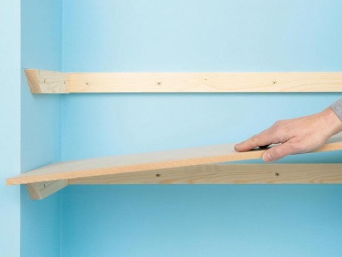 Installation de l'étagère