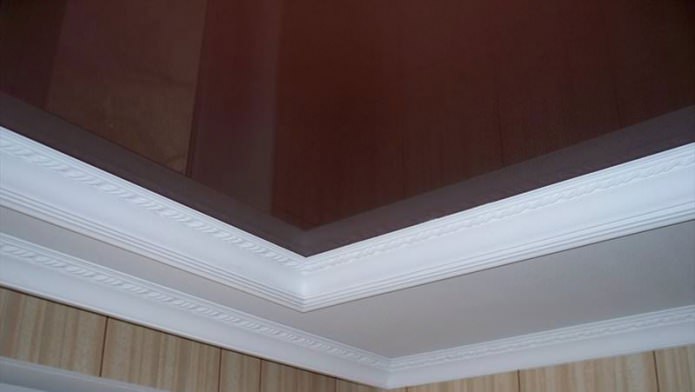 Socle de plafond pour plafond tendu