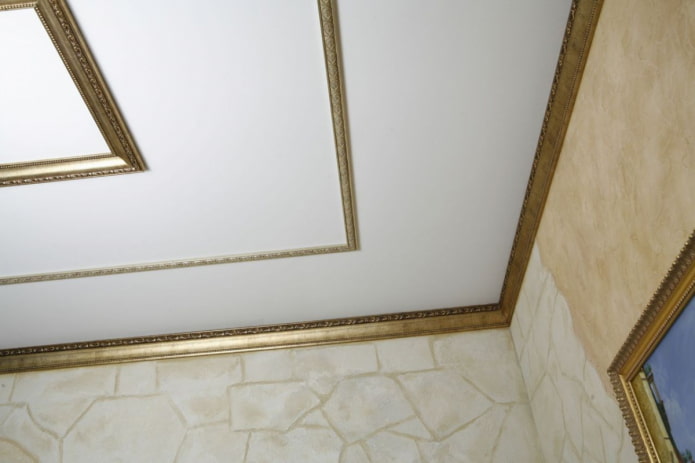 moulure de plafond étroite