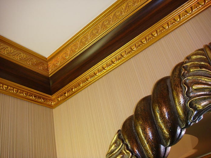 ceiling mouldings