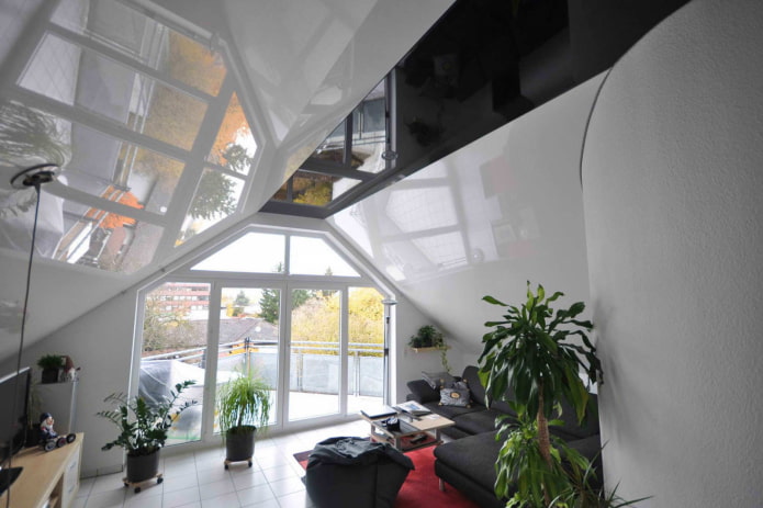 Plafond tendu dans les combles