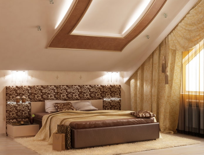 Structure de plafond bouclée dans la chambre mansardée