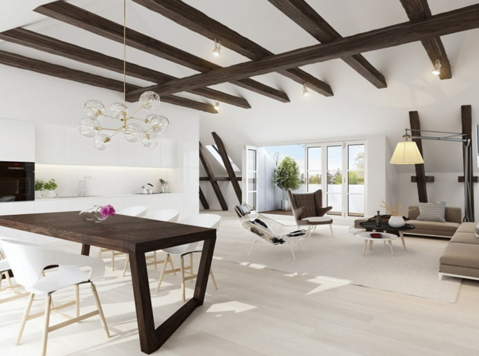 poutres peintes en foncé sur un plafond blanc