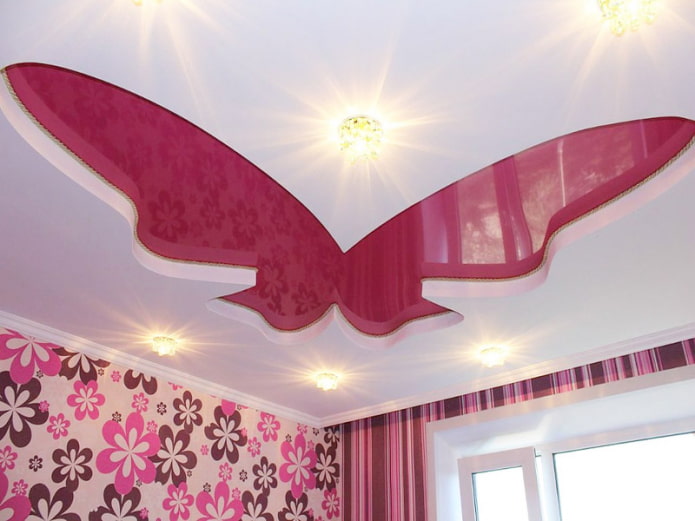 Plafond décoratif en forme de papillon pour la chambre de bébé
