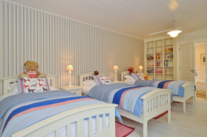 panneaux en plastique à l'intérieur de la chambre d'enfant