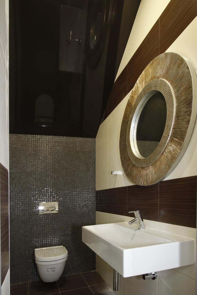 Plafond tendu noir brillant