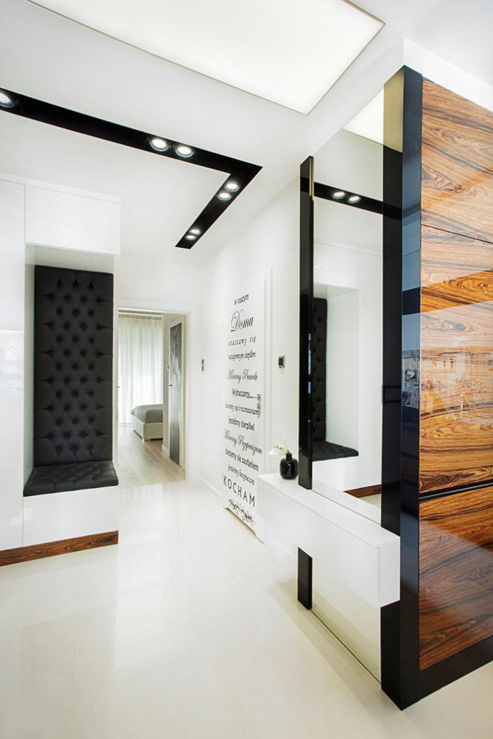 High-tech dans le couloir