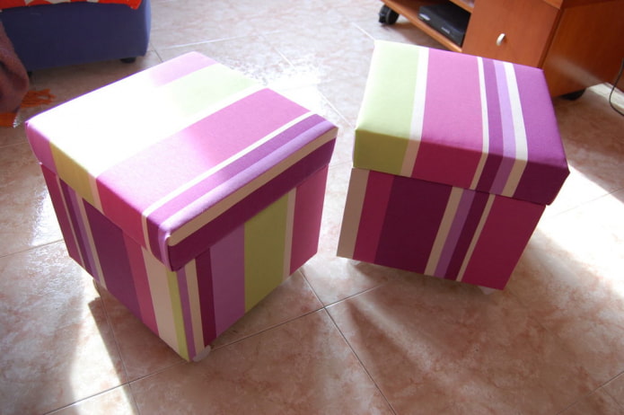poufs en aggloméré avec couvercle