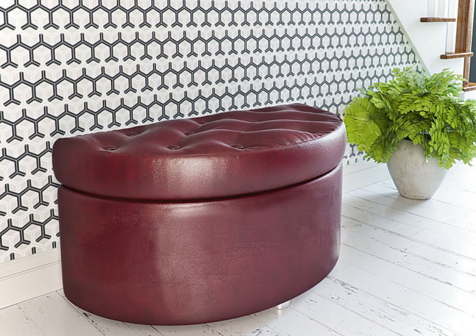 pouf semi-circulaire dans L'intérieur 