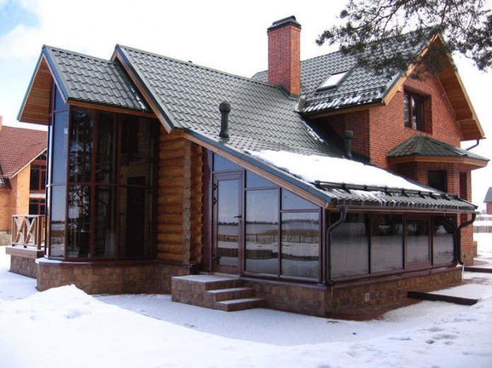 Véranda d'une maison privée