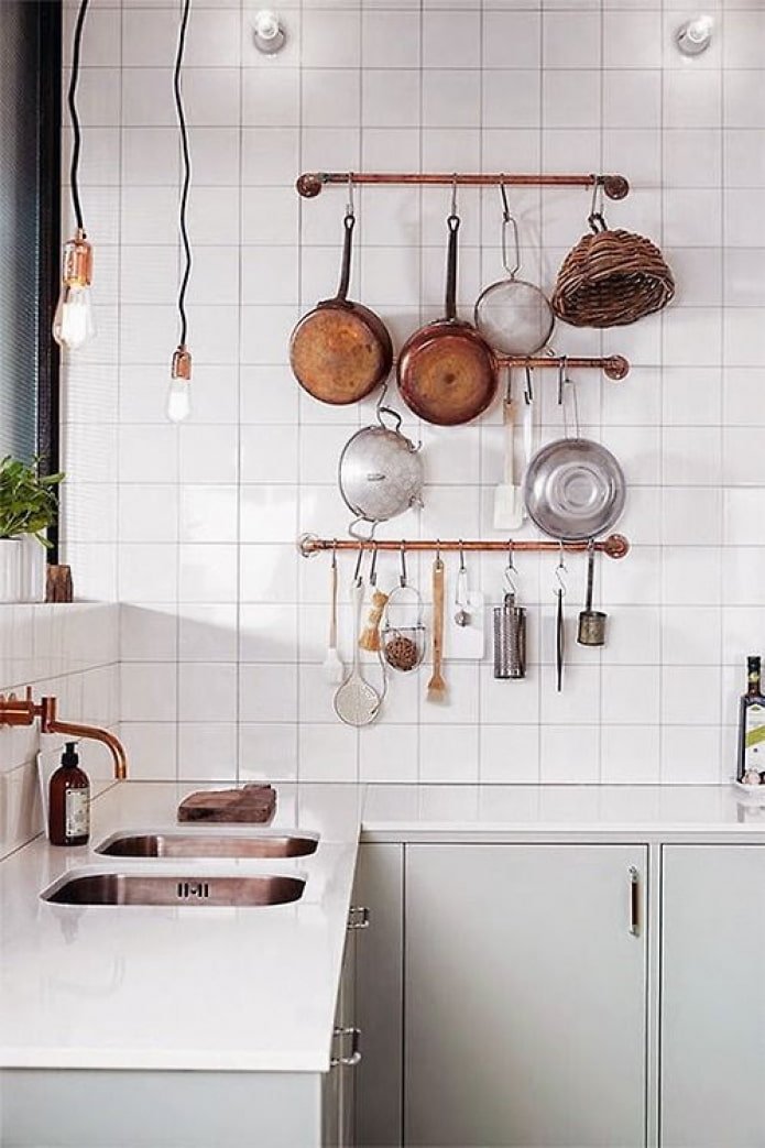 Rangements muraux dans la cuisine