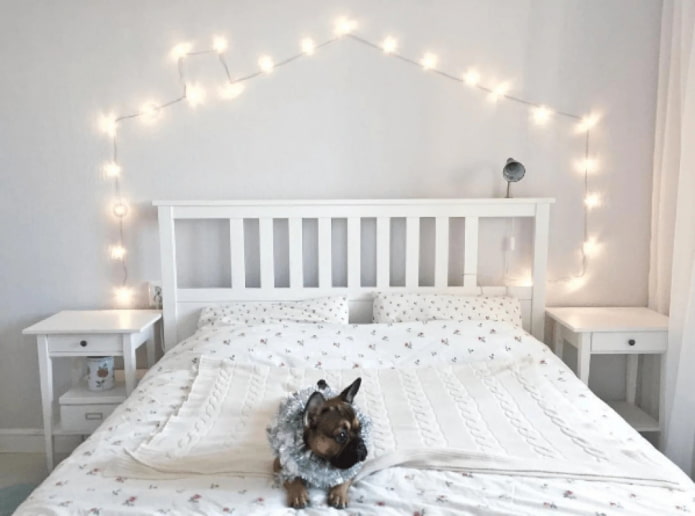 garland on the wall