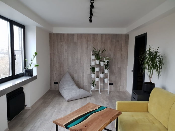 Décoration murale dans un appartement Khrouchtchev