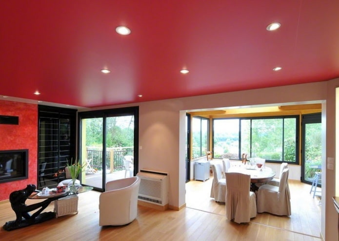 plafond tendu en satin rose
