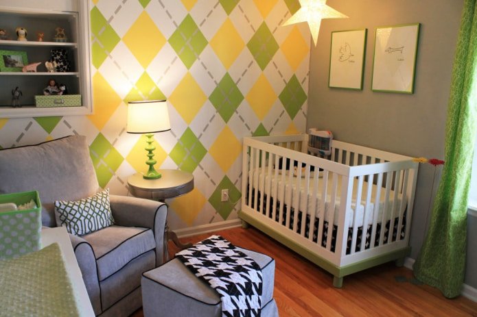 Combinaison de vert clair et de jaune à l'intérieur