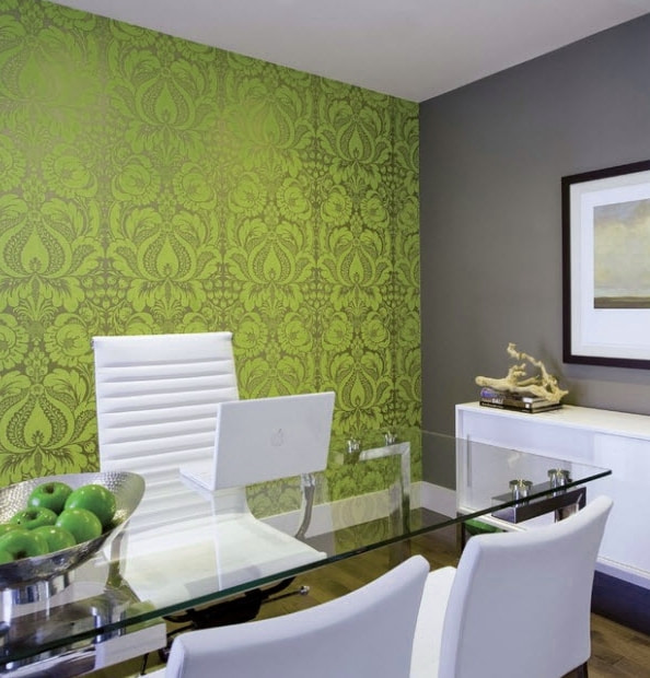 Combinaison de vert clair et de gris à l'intérieur